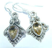 earring swap *24*